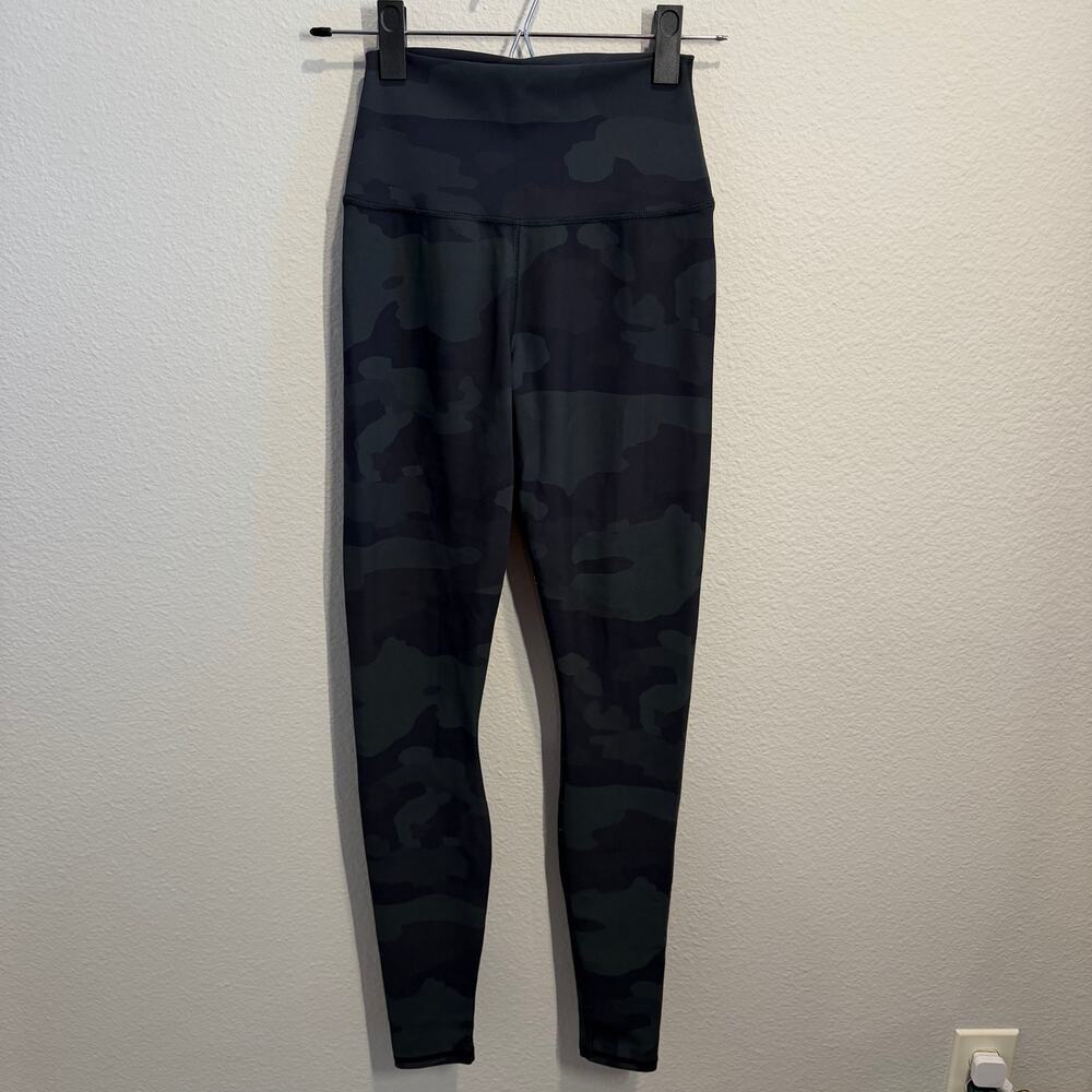 Alo Yoga High-Waist Vapor Leggings Black & Green Camo Women’s XS